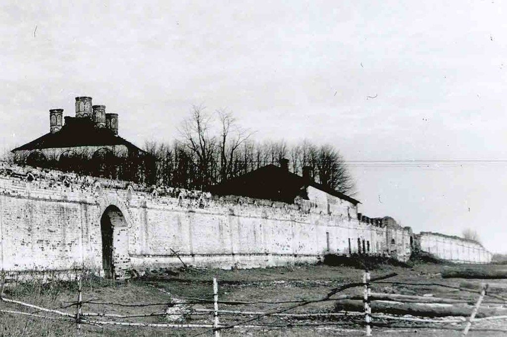 Странноприимный дом, 1974 г.