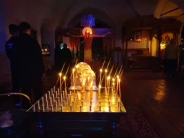 Ночная Литургия на Петра и Павла